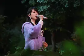 《时光音乐会》孟庭苇再唱《风中有朵雨做的云》全员重现90年代经典名曲图片