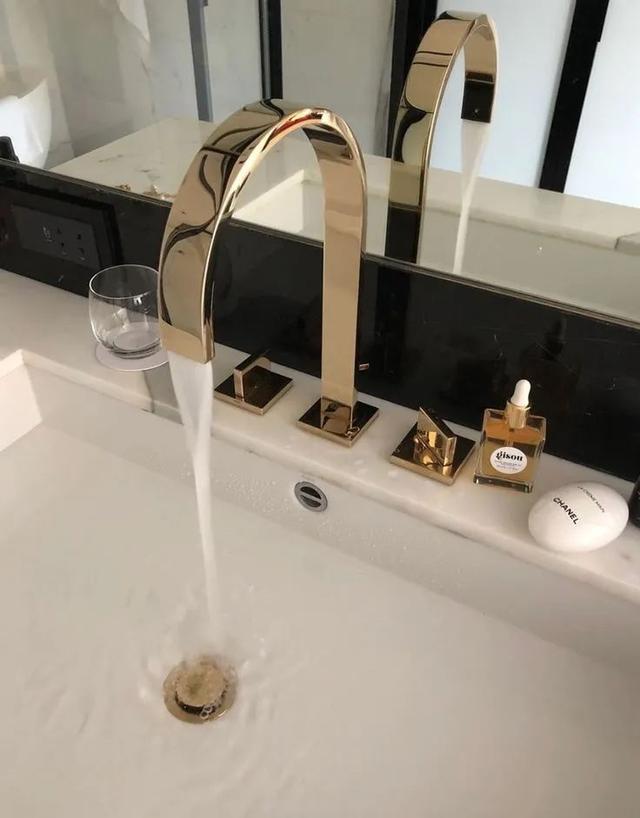 伊丽莎白雅顿身体乳可以在哪买到