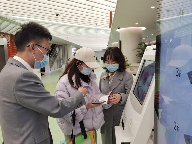 成都高新区市场监管局：深化企业注册登记“零接触”不断优化服务助力疫情防控