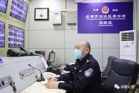 对服刑人员给予人性关怀，这位看守所管教民警即将退休图片