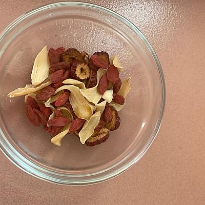 花胶炖猪骨作用 2026年花胶炖猪骨作用是什么