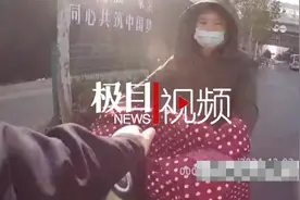 吸毒后驾驶电动自行车，两次逃跑，当场被抓！视频封面
