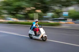 4年渗透率翻20倍 大县域共享电单车2021无战事？图片