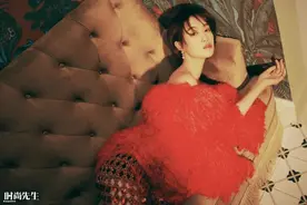 A WOMAN WE LOVE 蓝盈莹：发光的金子图片