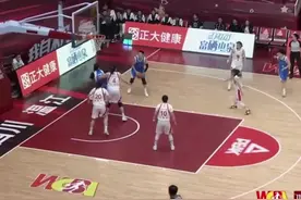 山东高速女篮迎战四川图片