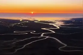 破防了！坐标黄河入海口，水流冲击出的治愈系美景图片