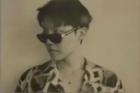 防弹J-hope上衣满满保险套引纷争 背后真相反转⋯粉丝赞：超用心图片