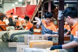 李庆恒：从快递小哥到“高层次人才”，把平凡工作干出彩图片