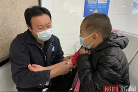 12岁“袖珍男孩”再闯关，多科室联手，手术顺利完成图片