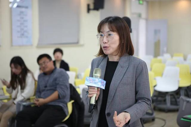 “活力张”“大树老师”“彩虹老师”……这些孩子们给导师起的名字，是他们眼中导师的模样