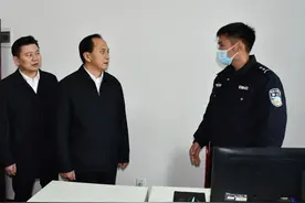 许显辉赴新邵县调研督导公安工作图片