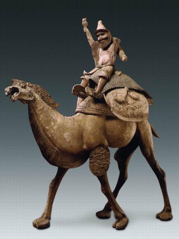 上党殊样：山西长治唐胡商骑驼俑探讨