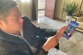 一个“138”开头的手机号，频繁给她发来“田琼英你好”图片