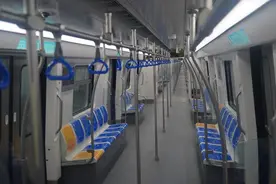 地铁17号线年底开通，大站快线次渠至十里河仅需18分钟图片