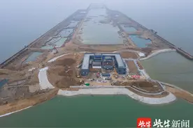 国内在建最长湖底隧道“电力心脏”投运图片