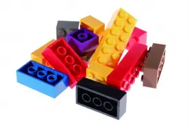 二手乐高增值堪比黄金？“成年人也爱玩”撑起市场图片