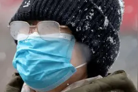 眼镜老起雾？这份防雾小妙招收好！图片