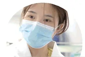 90后广东女博士携“小白鼠”上阵图片