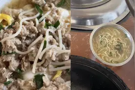 奶奶给孙子煮面，碗里全是肉，再看她自己的……瞬间破防图片