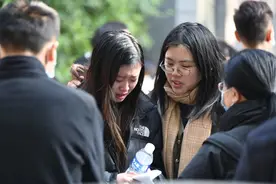 直击湖南艺考现场！考生故事：训练压腿时整栋楼听见她的喊声图片