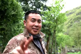 绵阳关坝村，有个“绿巨人”图片
