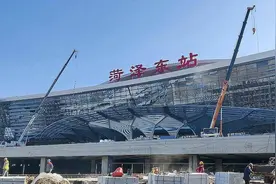 鲁南高铁来了图片