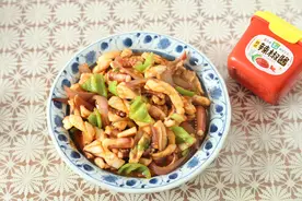#暖冬酱在手，嗨吃部队锅#韩式辣炒鱿鱼图片