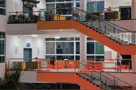 镜头里的考研人图片