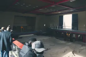 “外国青年看洛阳”活动举行图片