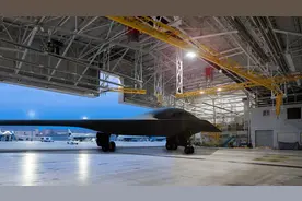 美B21轰炸机进入地面测试阶段 即将首飞图片