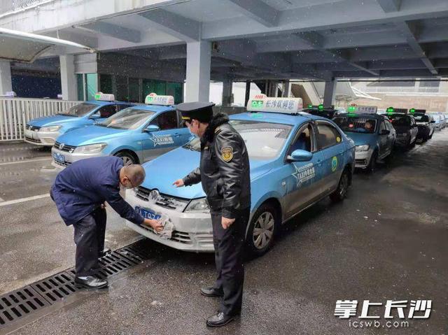 长沙汽车西站到长沙火车南站有多远（长沙交通执法保障全市交通运输平安畅通）