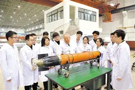 科研报国 矢志初心图片