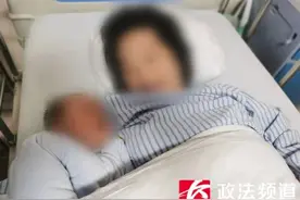 长沙三胎宝妈手术宝宝哭着要喝母乳，医生解衣喂奶当起“临时妈妈”图片