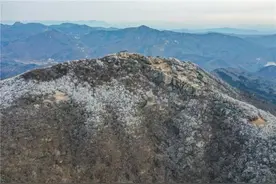 雪后初霁老君山图片