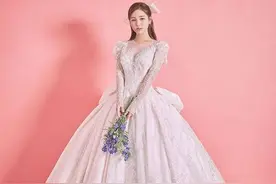 韩国女歌手宋佳人SNS发布婚纱写真图片