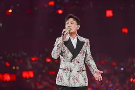 被实名举报！张信哲翻车？图片