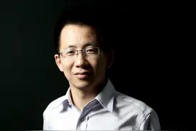 2021互联网十大最意外人物：他38岁退休，她巅峰期出局图片