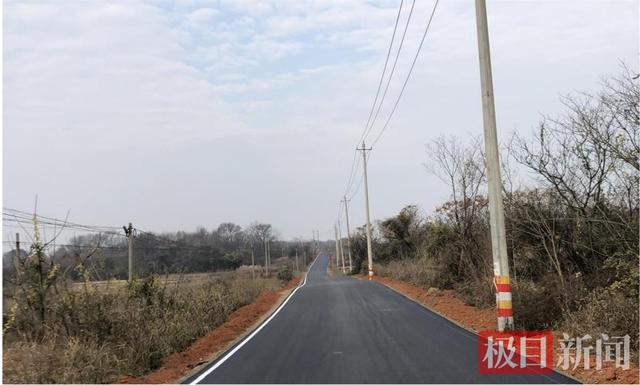 牛山湖畔15公里路贯通9个行政村，光谷滨湖街陈青线全线竣工通车
