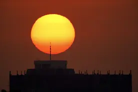 早安·世界｜新年好！全球各地迎接2022年第一缕阳光图片