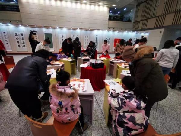 ��������ӭ���� ����ʡͼ��ݾ���Ԫ���