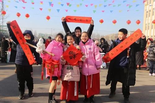 年味十足！东平湖街第一小学“虎年大集”开张啦