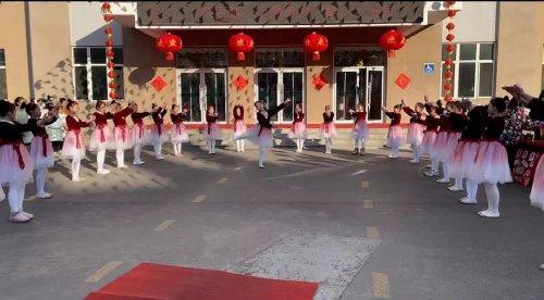 年味十足！东平湖街第一小学“虎年大集”开张啦