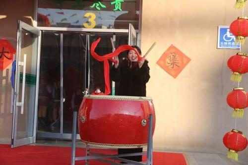 年味十足！东平湖街第一小学“虎年大集”开张啦