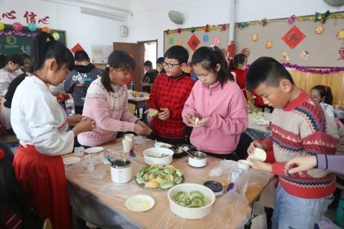 年味十足！东平湖街第一小学“虎年大集”开张啦