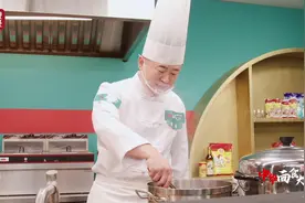 口口鲜香、粒粒爆汁！皮厚仅0.2cm！你吃过这种包子吗？图片