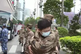 驻香港部队第二十三批部分军官轮换离港图片