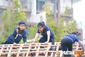 斯巴达儿童赛挑战营落地重庆北碚 近400名青少年参与图片