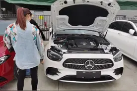 海南一女子：花50多万新买的奔驰，刚开出4S店就抛锚……图片