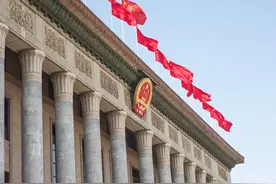 “人民当家作主”具体怎样实现？图片