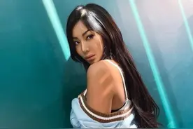 韩国女歌手Jessi社交网站发照秀火爆身材图片